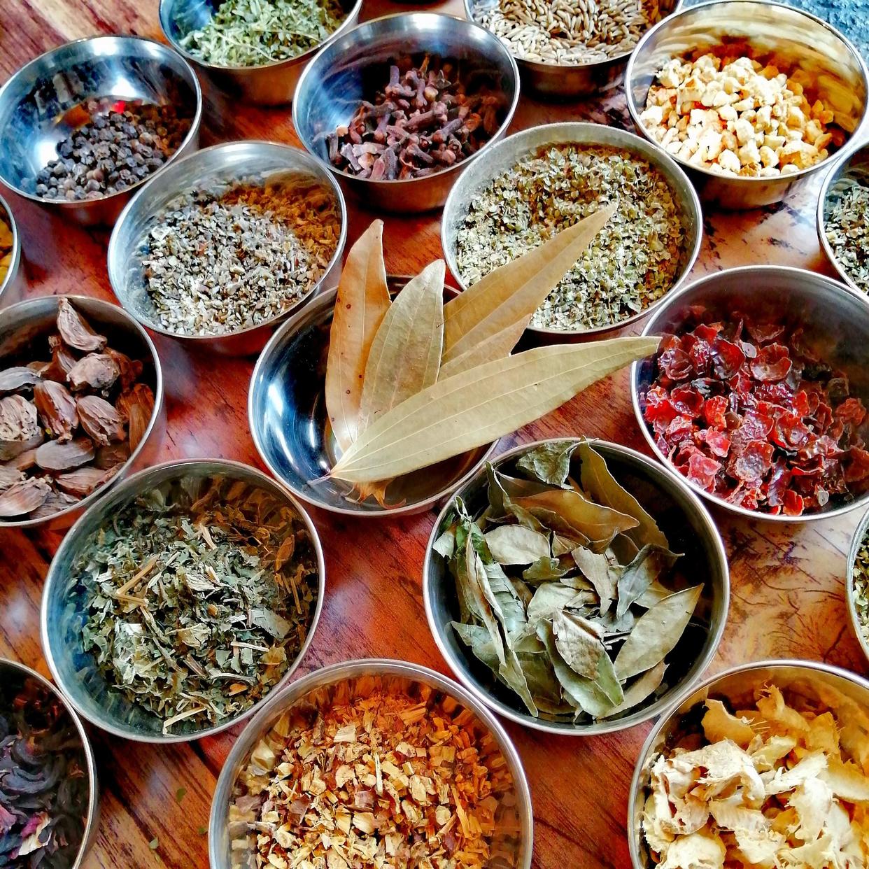 25種類のハーブ スパイス詰め合わせ プレゼント ギフト Komerco コメルコ