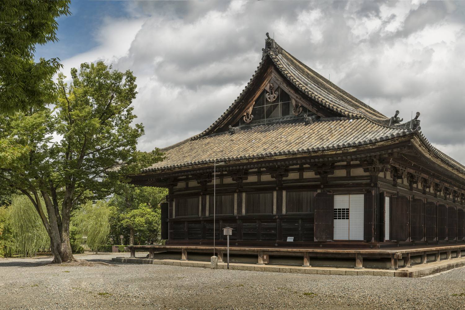 三十三間堂の拝観時間 歴史 見どころ他 基本情報を徹底解説 海外旅行 日本国内旅行のおすすめ情報 Veltra Zine ベルトラ