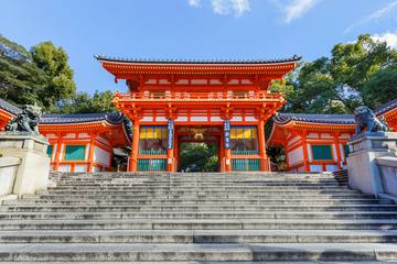 八坂神社の基本情報を徹底解説！写真スポットも紹介します