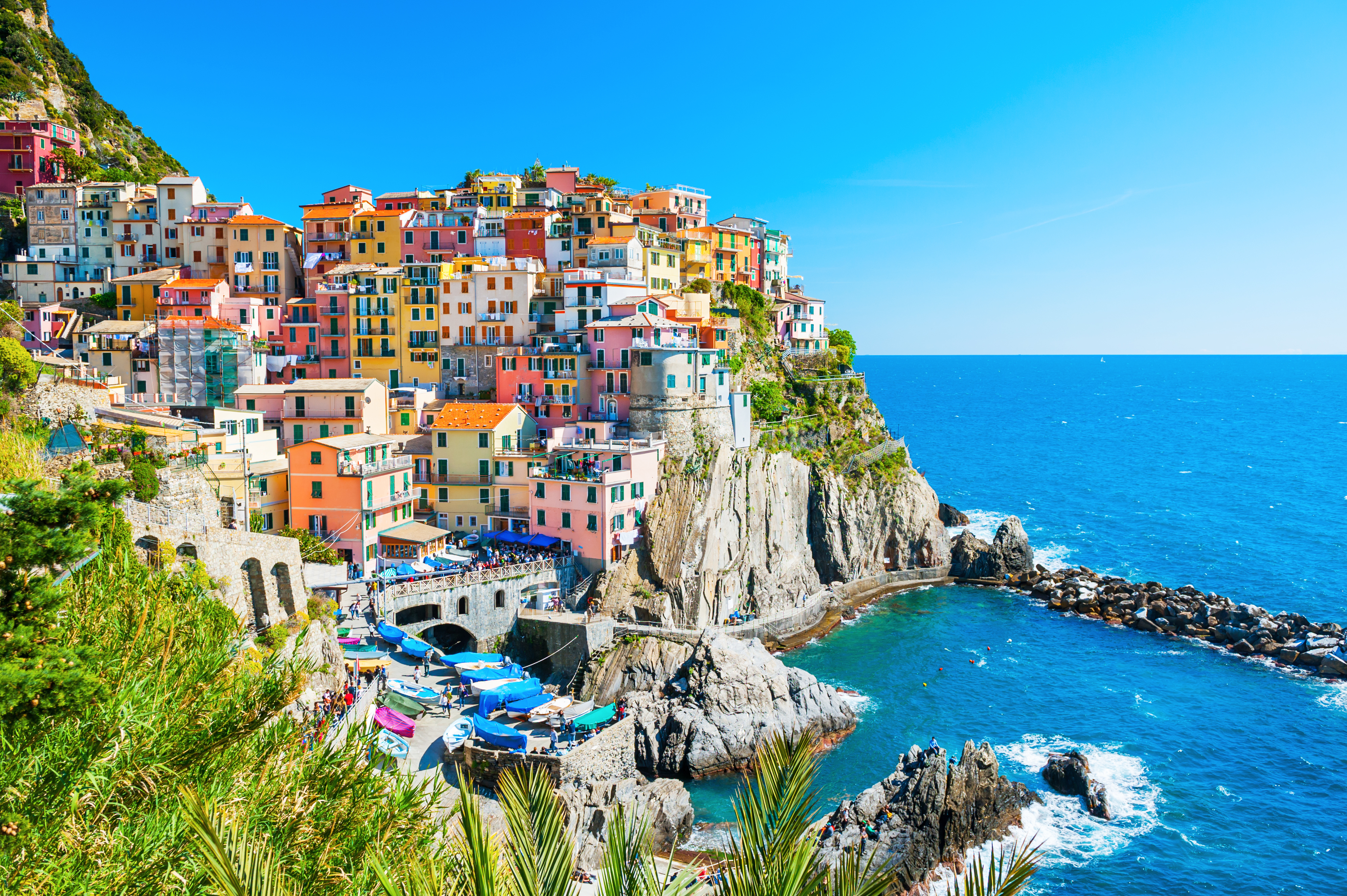 イタリアの断崖世界遺産、チンクエテッレって知ってる？？