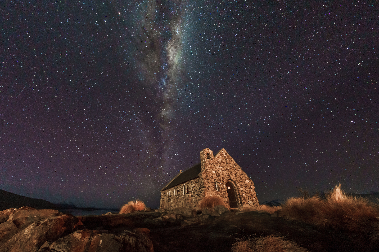 ニュージーランドのテカポ湖で満天の星空を体験する！