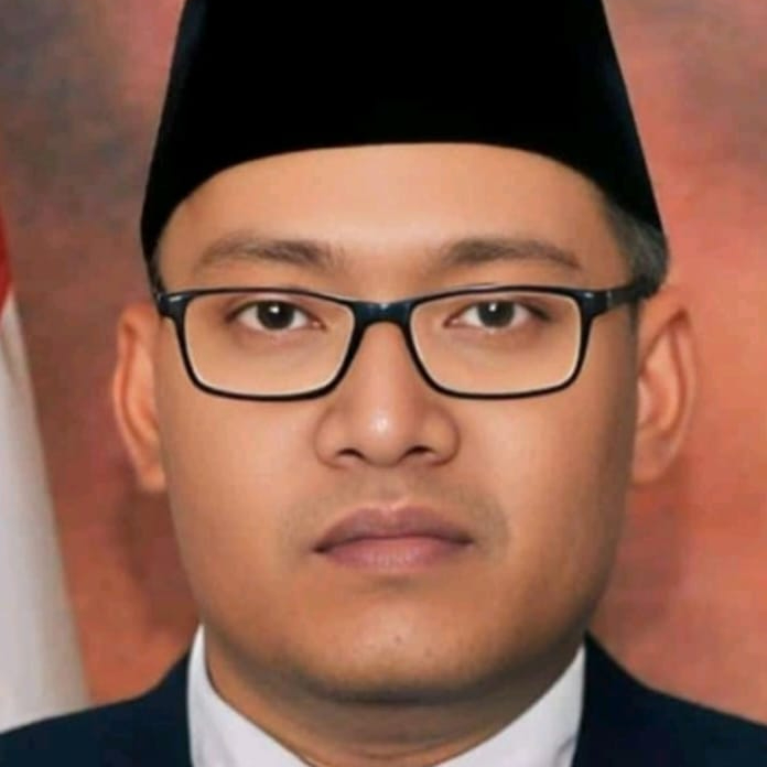 NOOR FAUZY