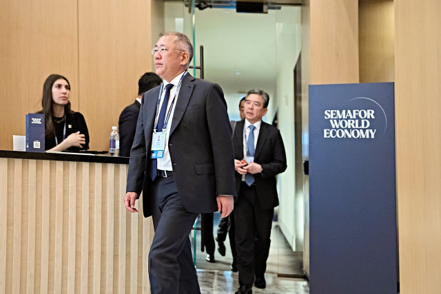 현대차그룹 정의선 회장 2026 세마포 월드 이코노미 참석