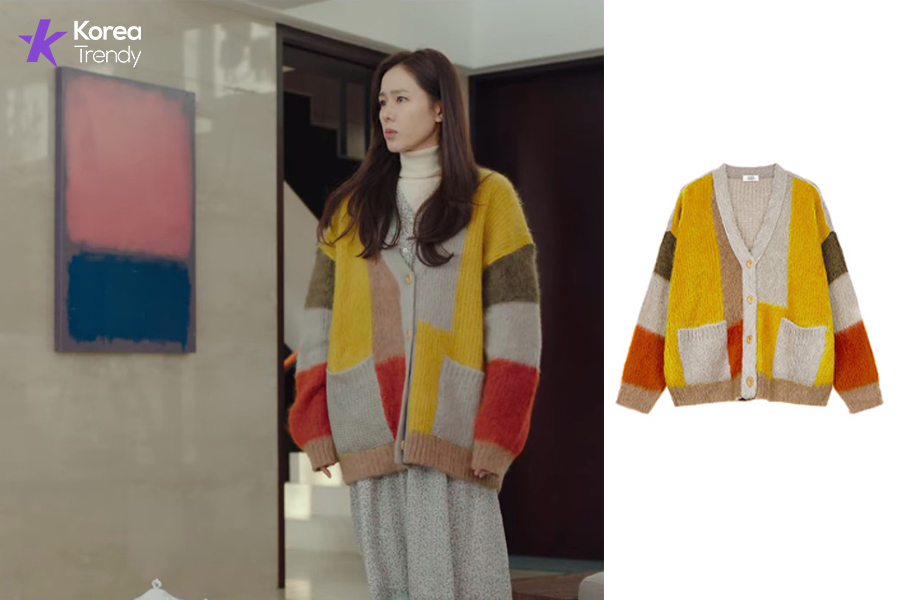 Korean outfits female Cardigan of Son Ye-jin as Yoon Se-ri in Crash landing on you (EP #8)