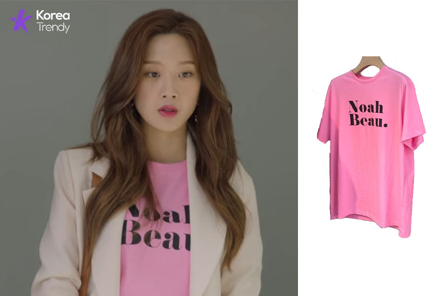 Korean dress style T-shirt of Moon Ga-young as (Yeo Ha-jin) in Find Me in Your Memory (EP #12)