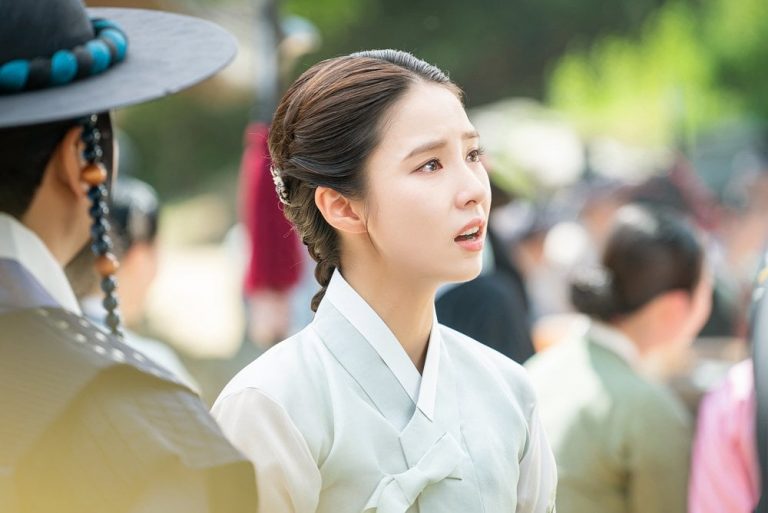 Top 10 must watch korean tv series of All Time 9 Rookie historian goo hae-ryung one of the Best Korean Drama of all time