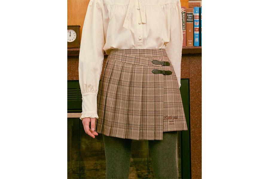 Korean outfits female Skirt of Kang Han-Na as Yang Hye-sun in My Roommate Is a Gumiho (EP #7)