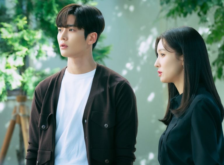 A glimpse of Korean Drama: She would never Know 4 Rowoon and Won Jin-Ah the leading characters in She would never know drama