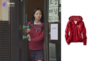 ji eun tak outfit-Full-Zip information (Ep#1)