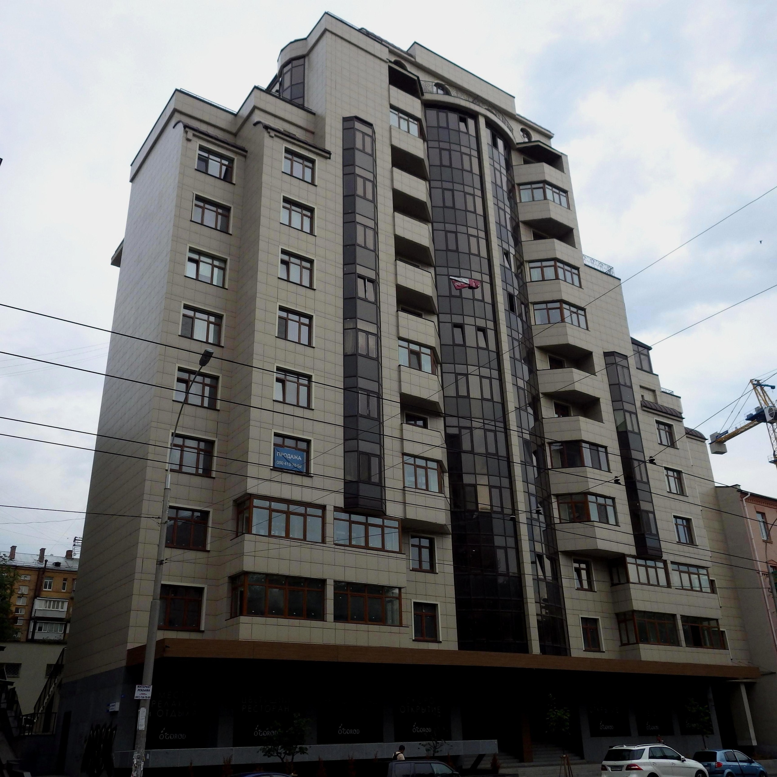 вул. Антоновича (Горького), 103 в Києві