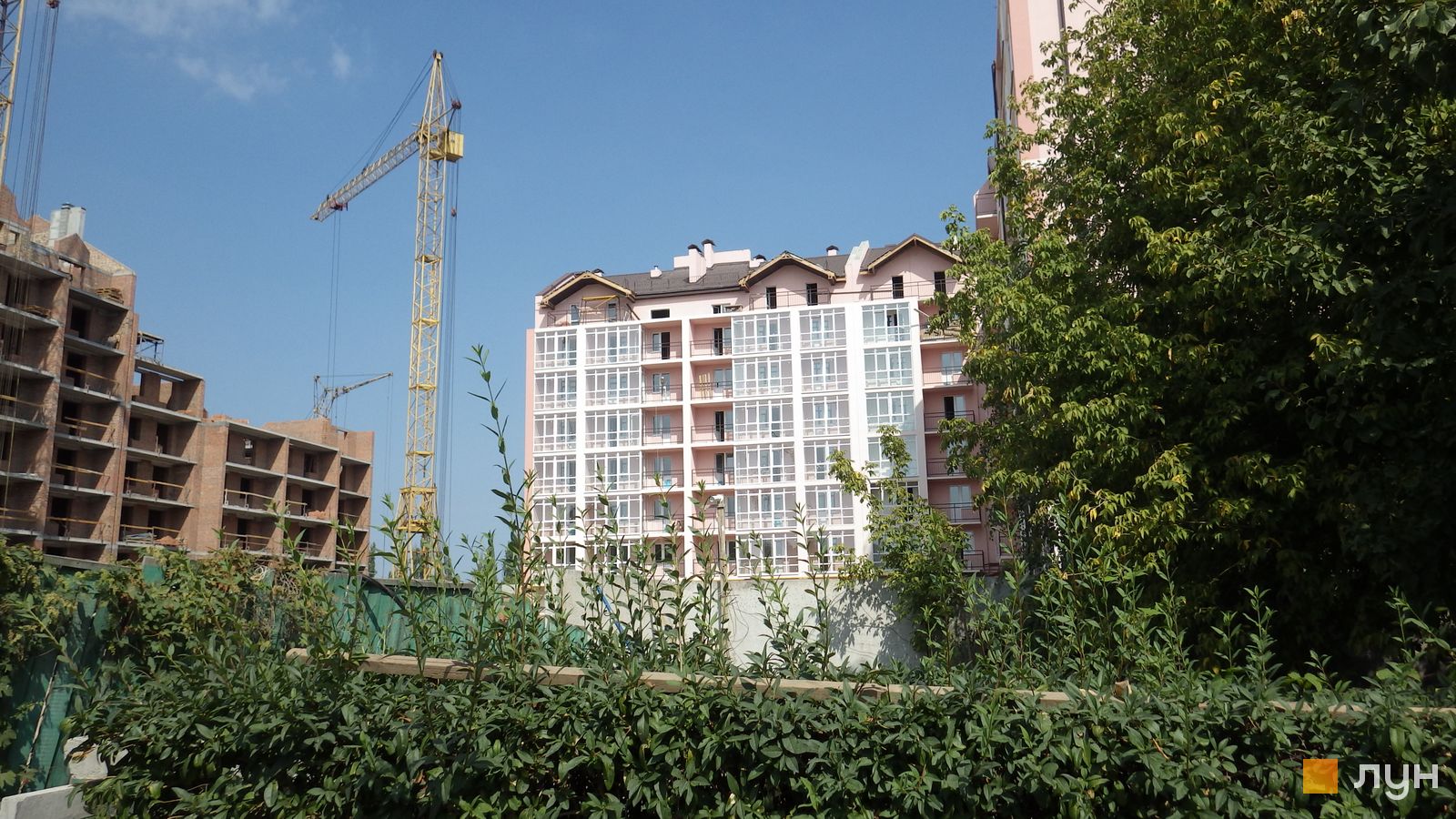 Ход строительства ЖК Сказка - Ракурс 9, август 2015