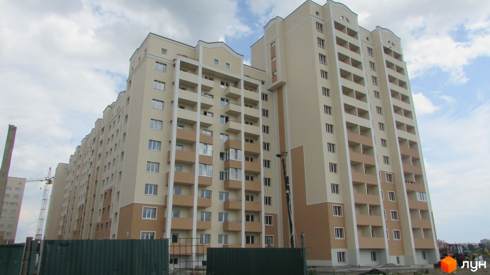 Моніторинг будівництва ЖК Софія Київська - Ракурс 2, май 2016