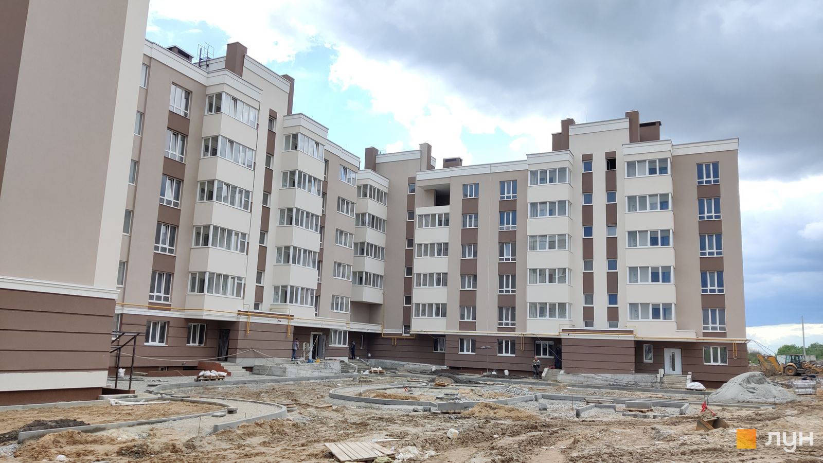 Моніторинг будівництва ЖК Озерний Гай (Гатне) - Ракурс 23, травень 2021