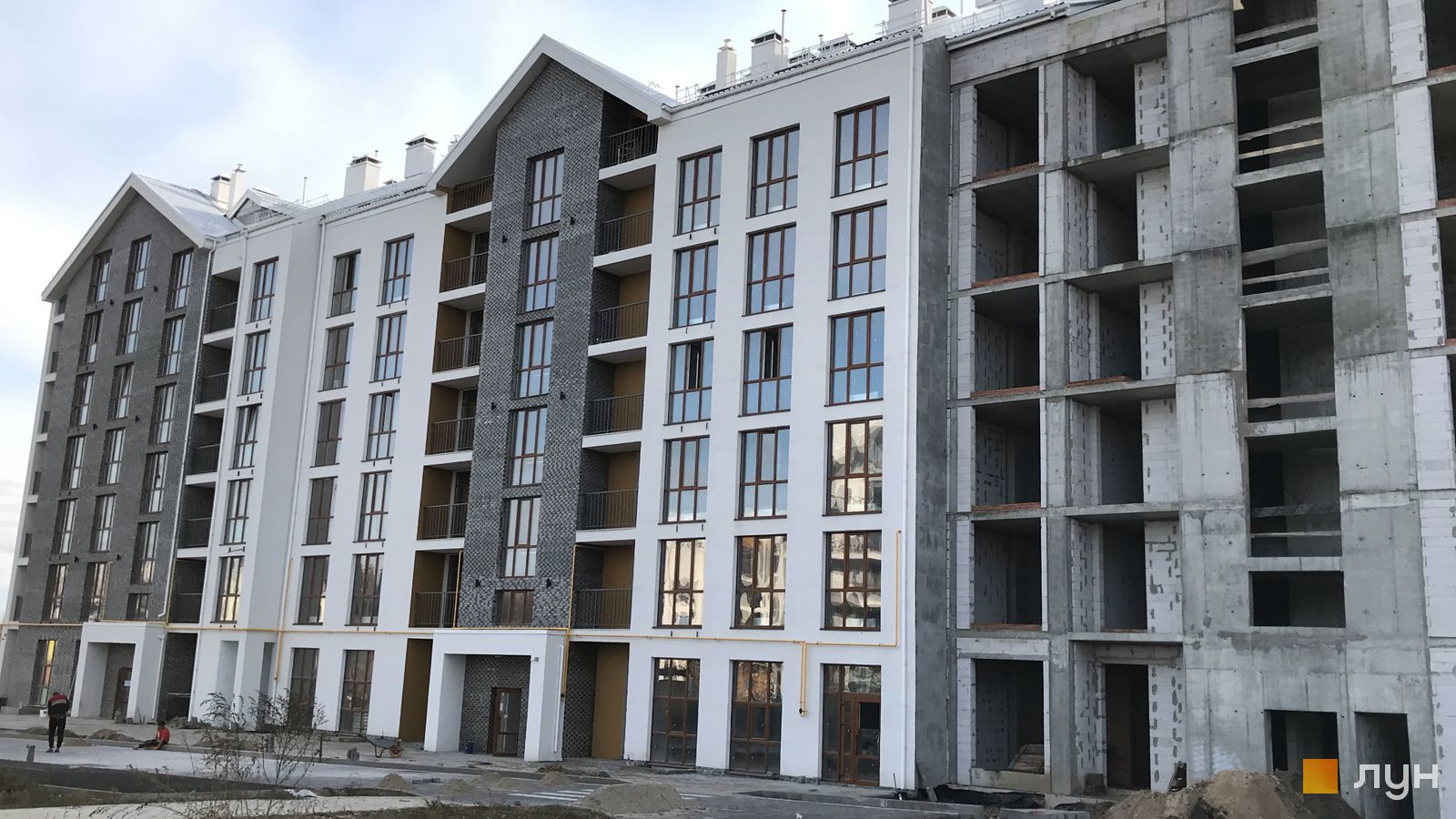 Ход строительства ЖК Гостомель Residence - Ракурс 6, жовтень 2022