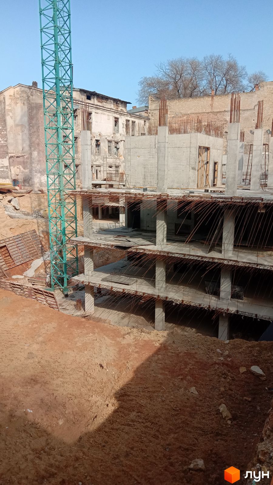 Моніторинг будівництва Клубний квартал Chateau Grand - Ракурс 2, березень 2023