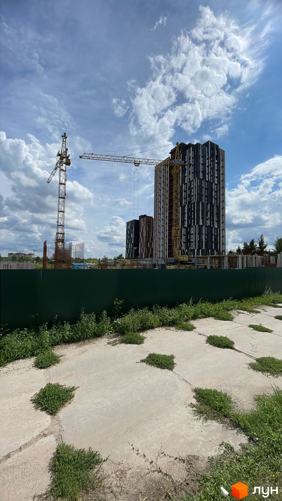 Моніторинг будівництва ЖК ATRIA CITY. TEREMKY - Ракурс 3, август 2023