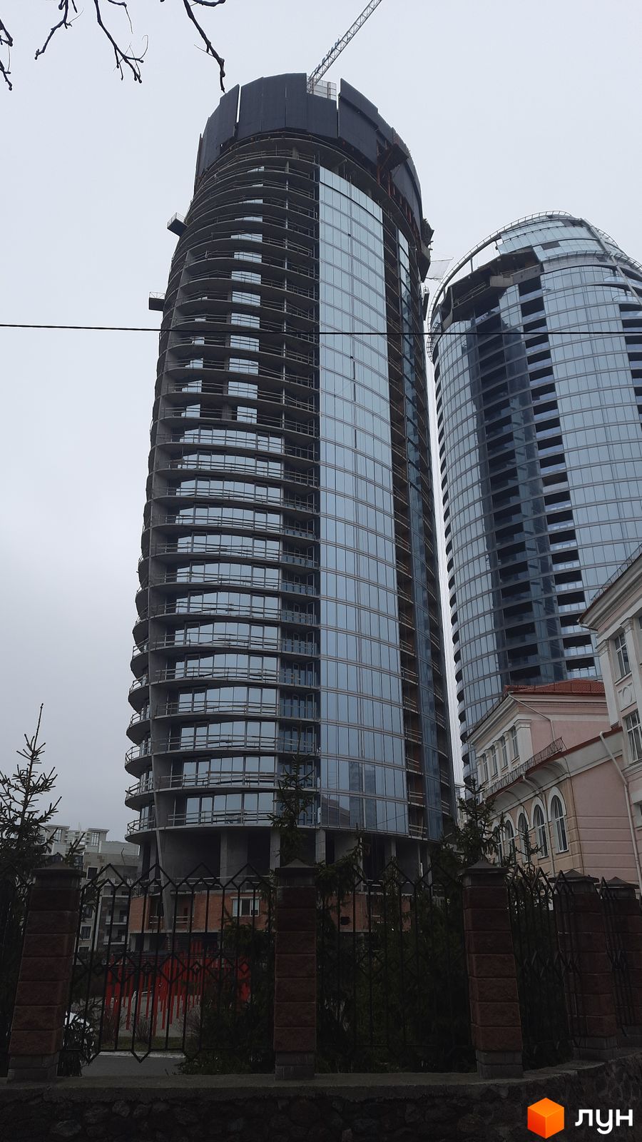 Ход строительства ЖК Taryan Towers - Ракурс 6, март 2024