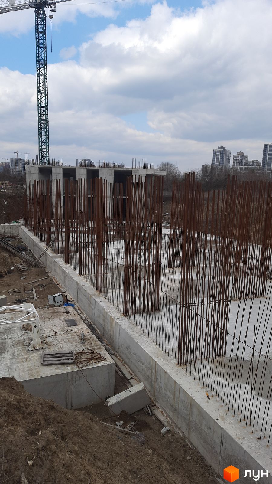 Моніторинг будівництва ЖК Dibrova Park - Ракурс 16, березень 2024