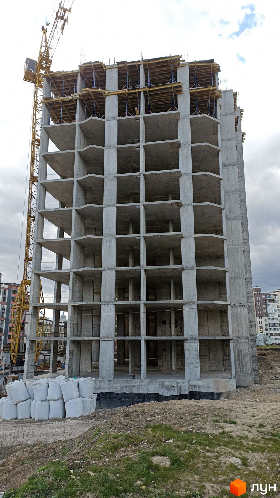 Моніторинг будівництва ЖК Варшавський мікрорайон - Ракурс 45, квітень 2024