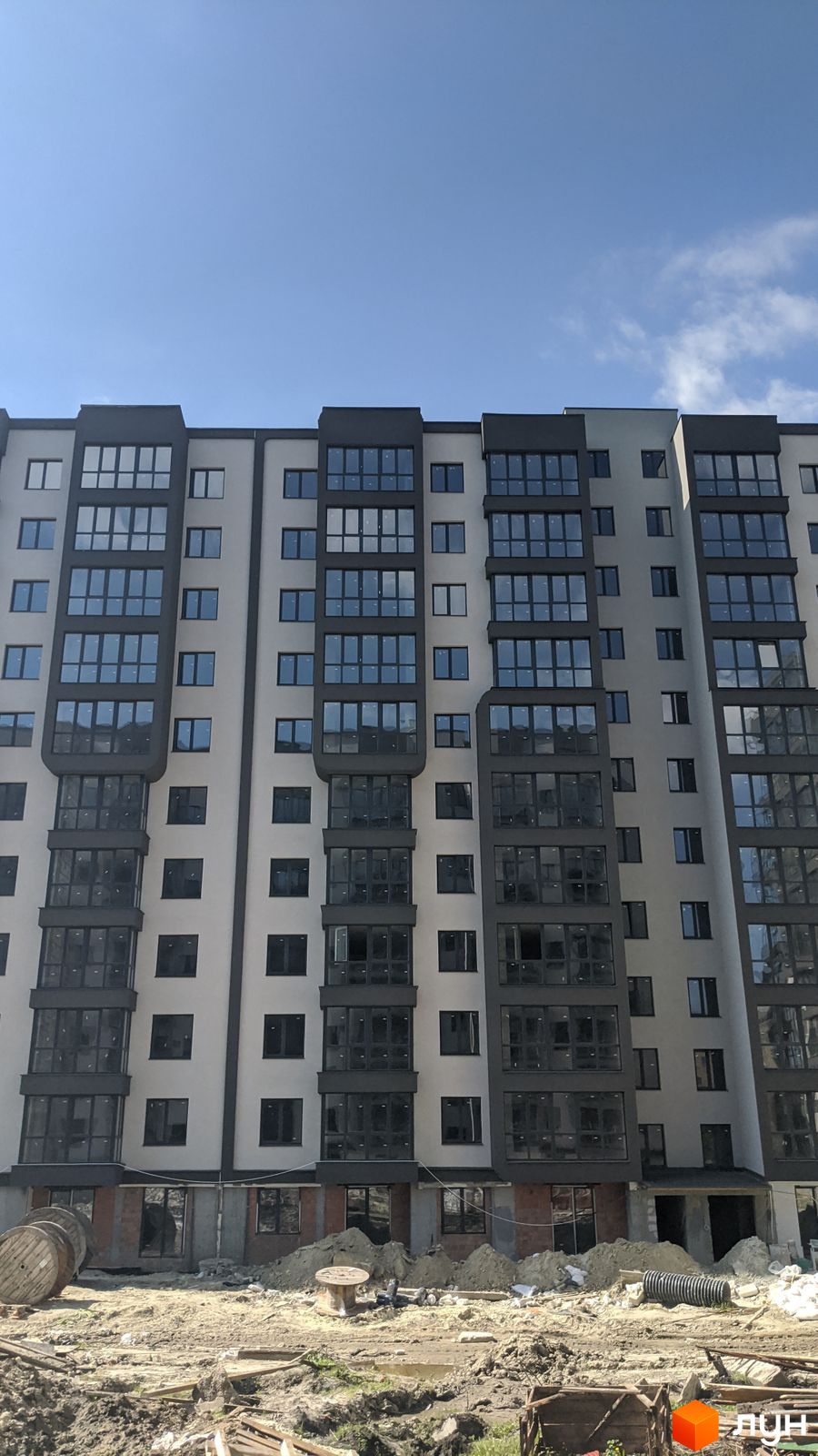 Ход строительства ЖК R2 Residence - Ракурс 5, апрель 2024