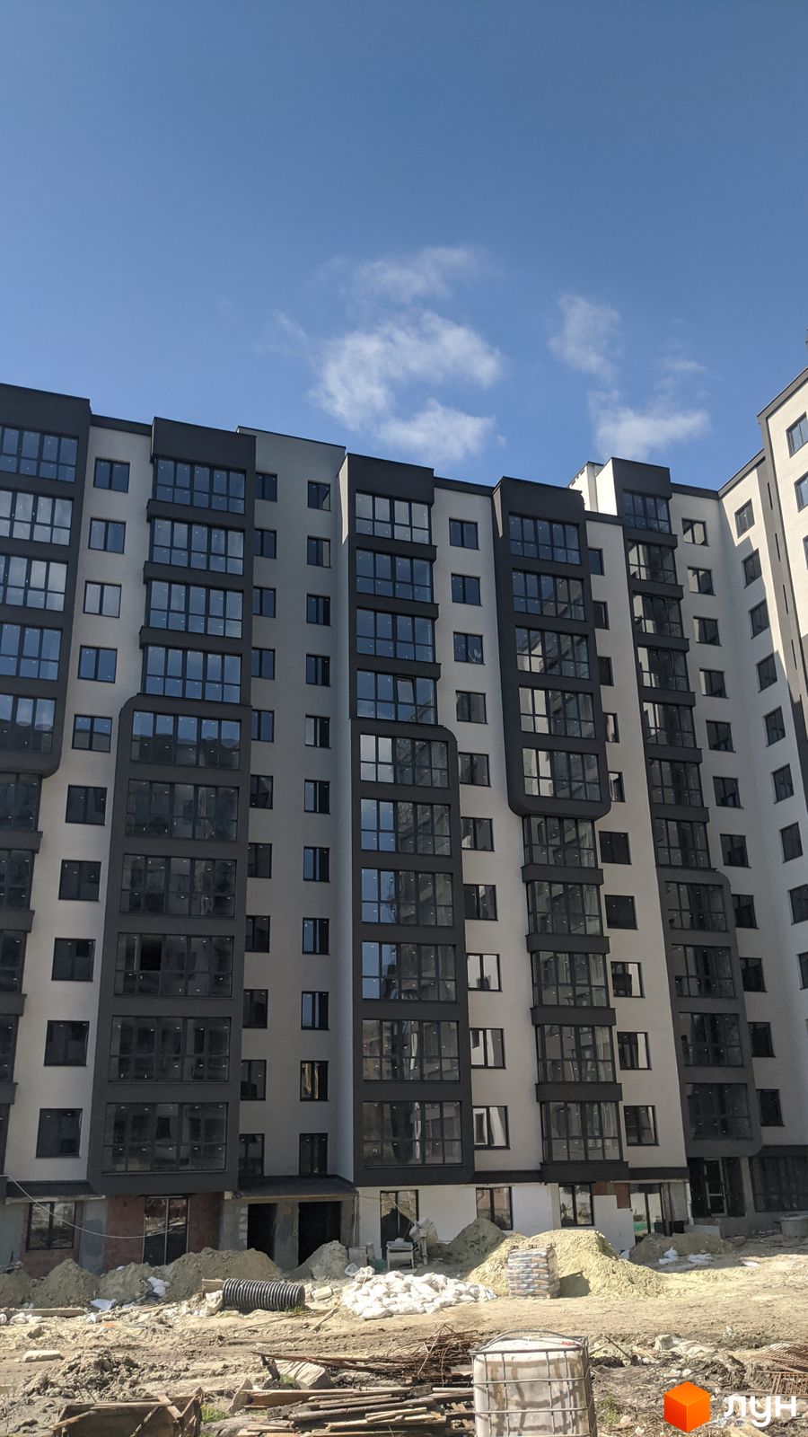 Моніторинг будівництва ЖК R2 Residence - Ракурс 12, квітень 2024