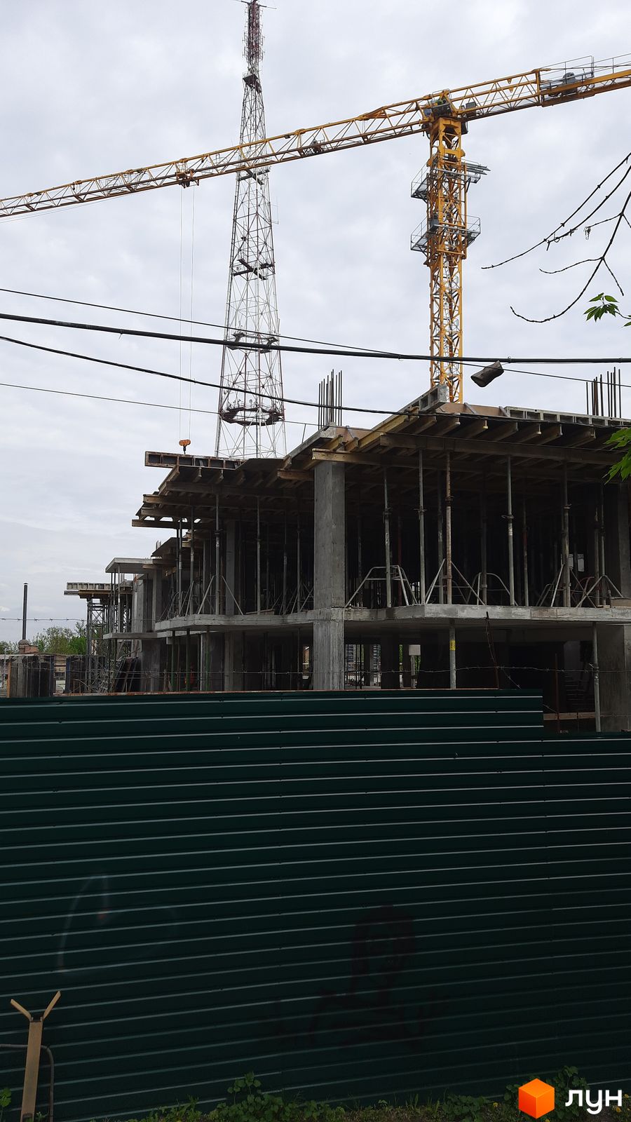 Моніторинг будівництва Клубний дім OLEGIV Podil - Ракурс 4, квітень 2024