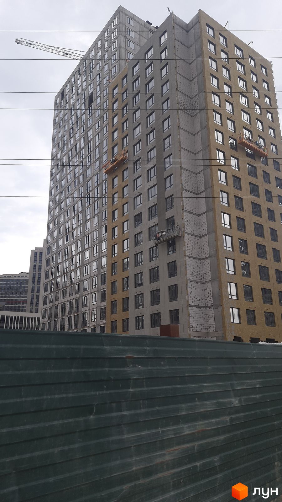 Ход строительства ЖК Варшавский-3 - Ракурс 16, апрель 2024