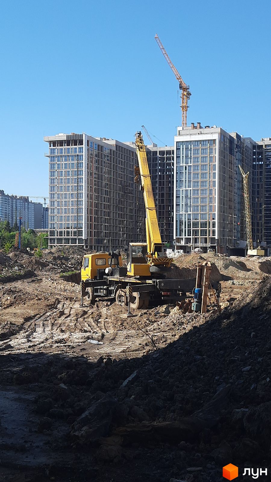 Моніторинг будівництва ЖК Феофанія City - Ракурс 9, квітень 2024
