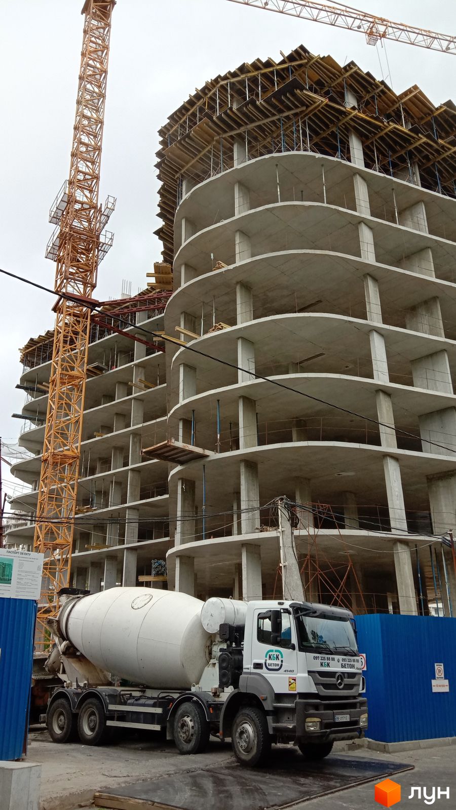 Ход строительства Апарт-отель ARCHOTEL - Ракурс 2, май 2024