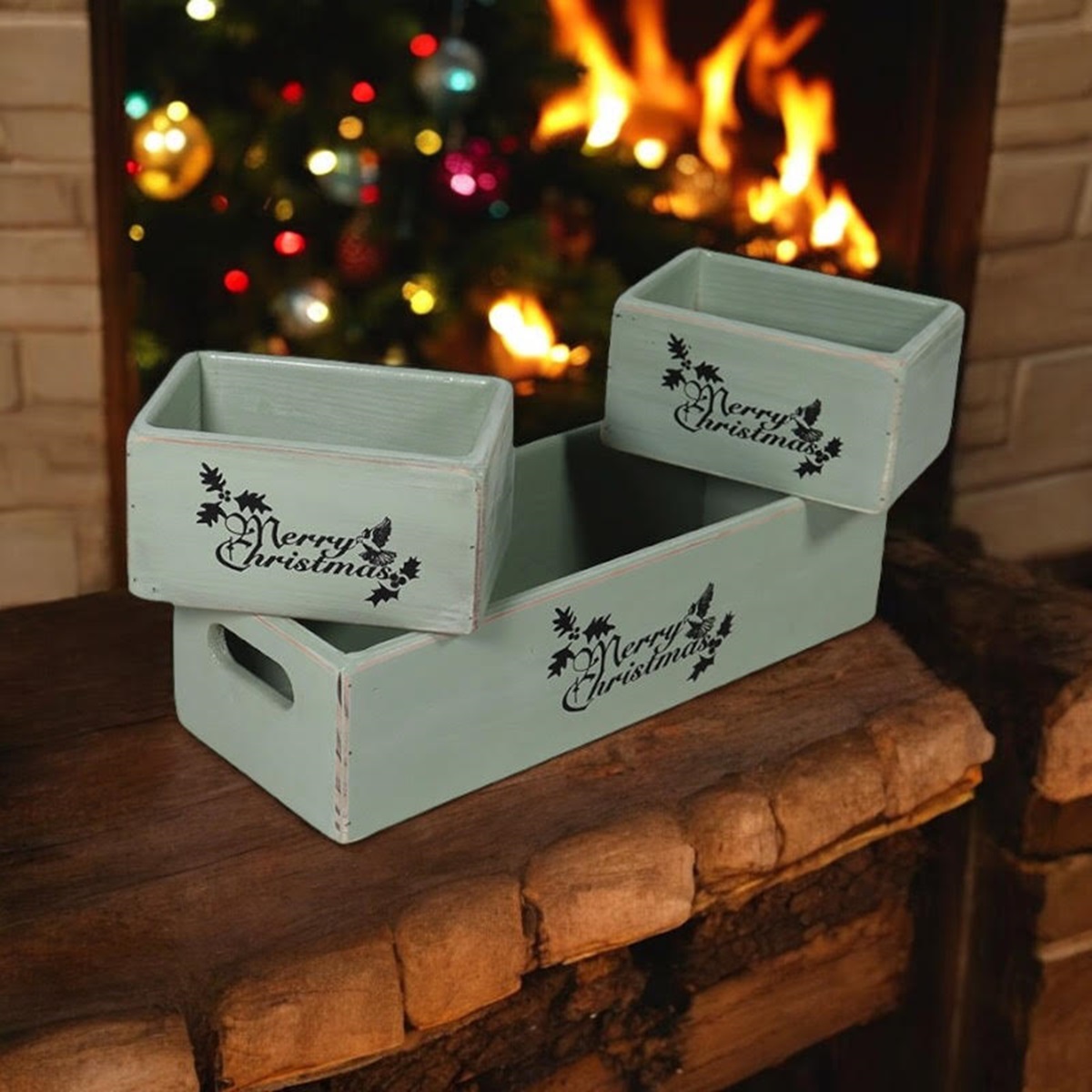 AcaciaHome Stylish and Vintage Wooden Merry Christmas Storage Crate Set – 3 Rustic Display