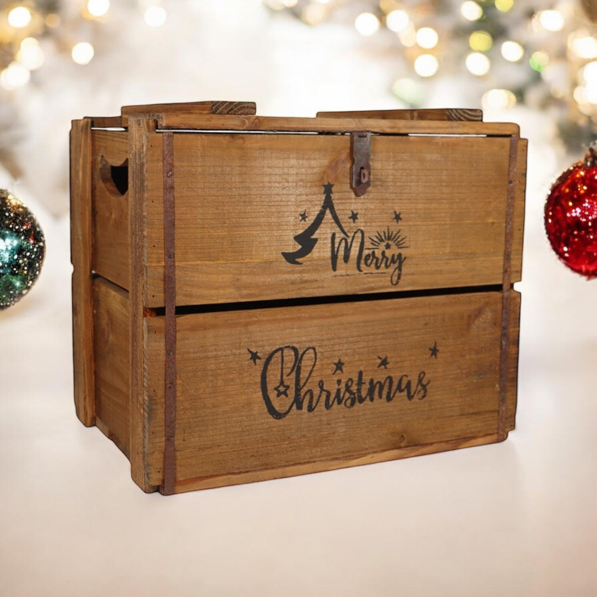 AcaciaHome Vintage and Charming Rustic Merry Xmas Storage Crate – Stackable and Durable Xmas