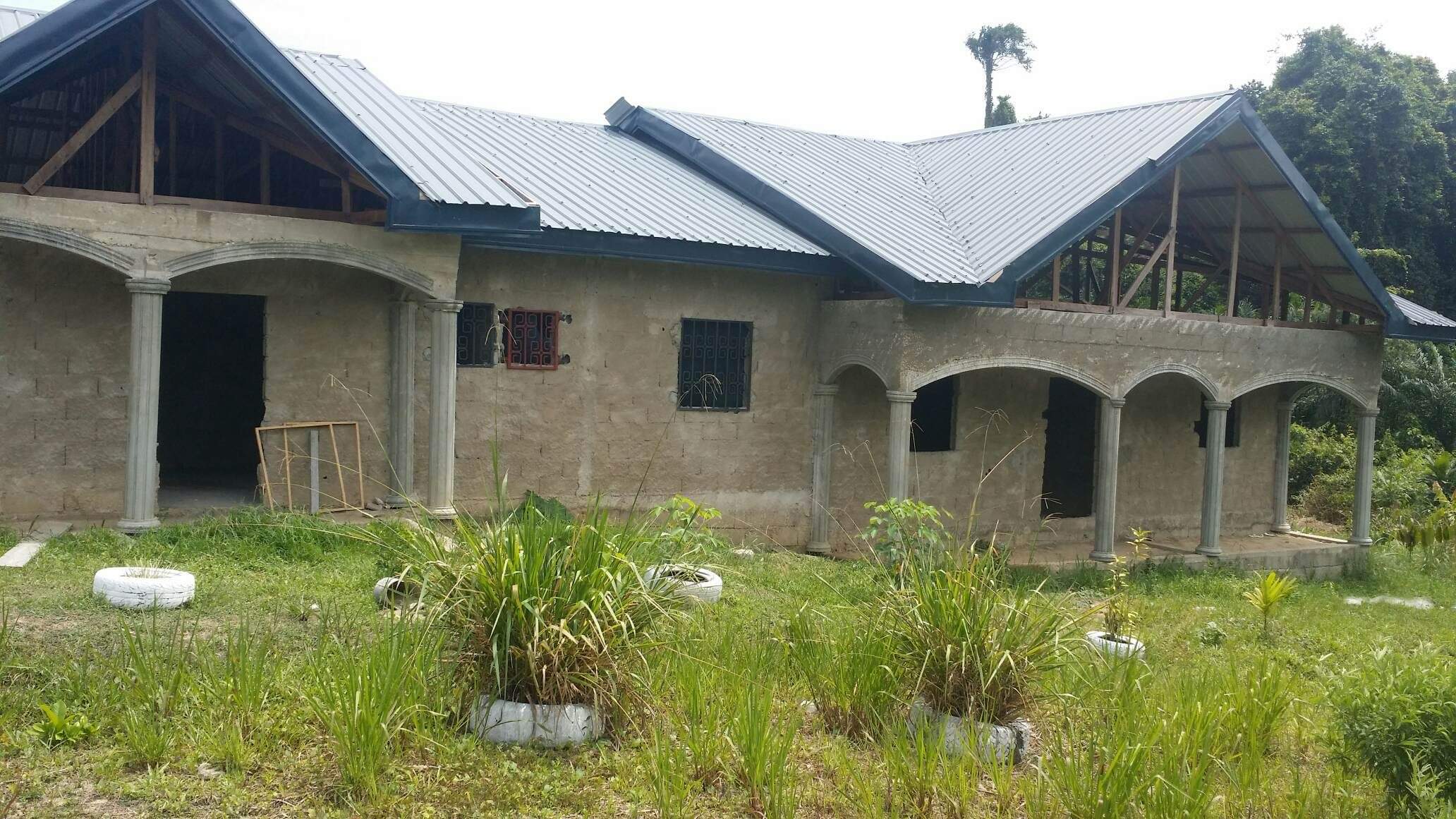 Maisons, villas, duplex, triplex à vendre à Douala,Yaoundé,Kribi,Bafoussam,Bafia,Dibamba