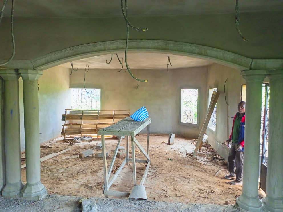 Maison (Duplex) à vendre - Yaoundé, Ngousso, Fourgerol - 2 salon(s), 4 chambre(s), 4 salle(s) de bains - 40 000 000 FCFA