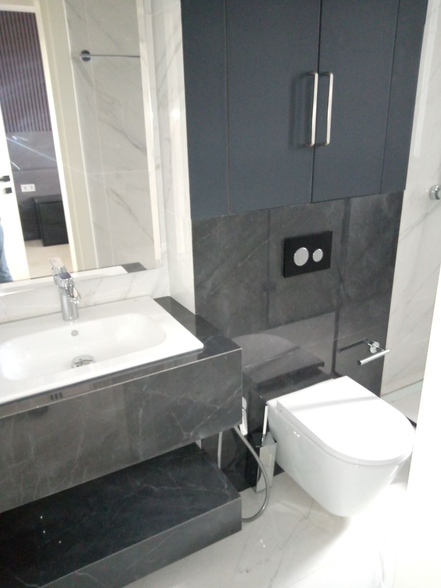 Apartment to rent - Yaoundé, Bastos, Bastos - 1 living room(s), 2 bedroom(s), 3 bathroom(s) - 2 000 000 FCFA / month