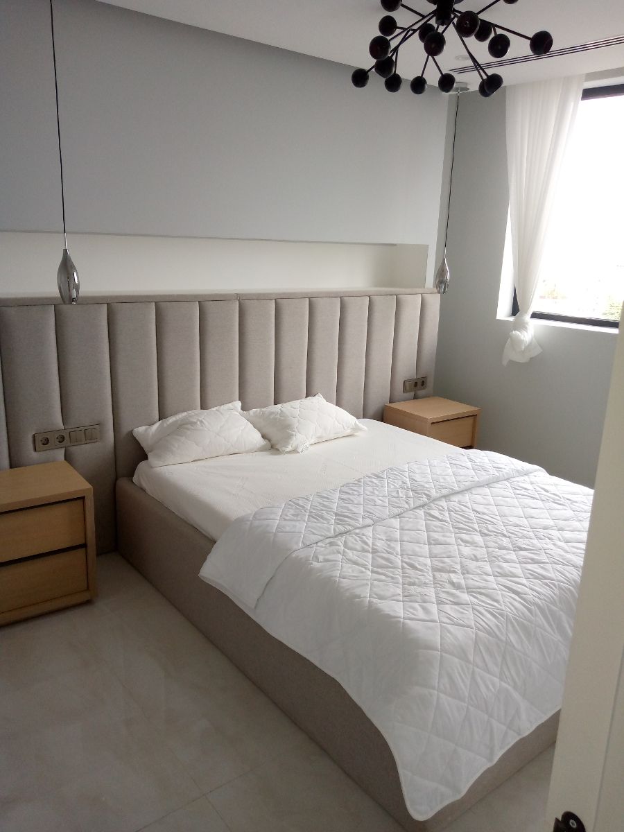 Apartment to rent - Yaoundé, Bastos, Bastos - 1 living room(s), 3 bedroom(s), 4 bathroom(s) - 2 500 000 FCFA / month