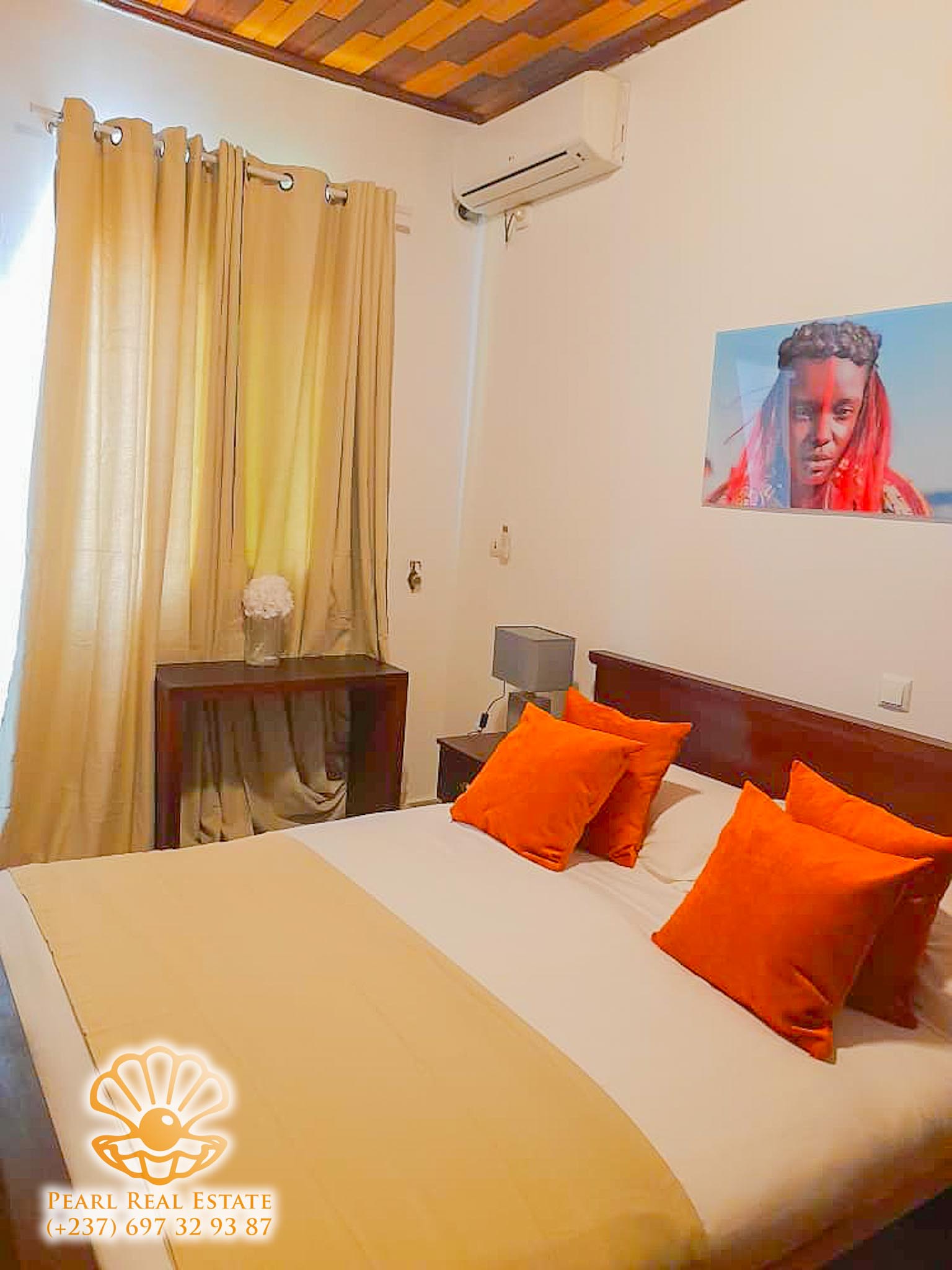 Appartement à louer - Yaoundé, Bastos, Vallée Bastos - 1 salon(s), 1 chambre(s), 1 salle(s) de bains - 800 000 FCFA / mois