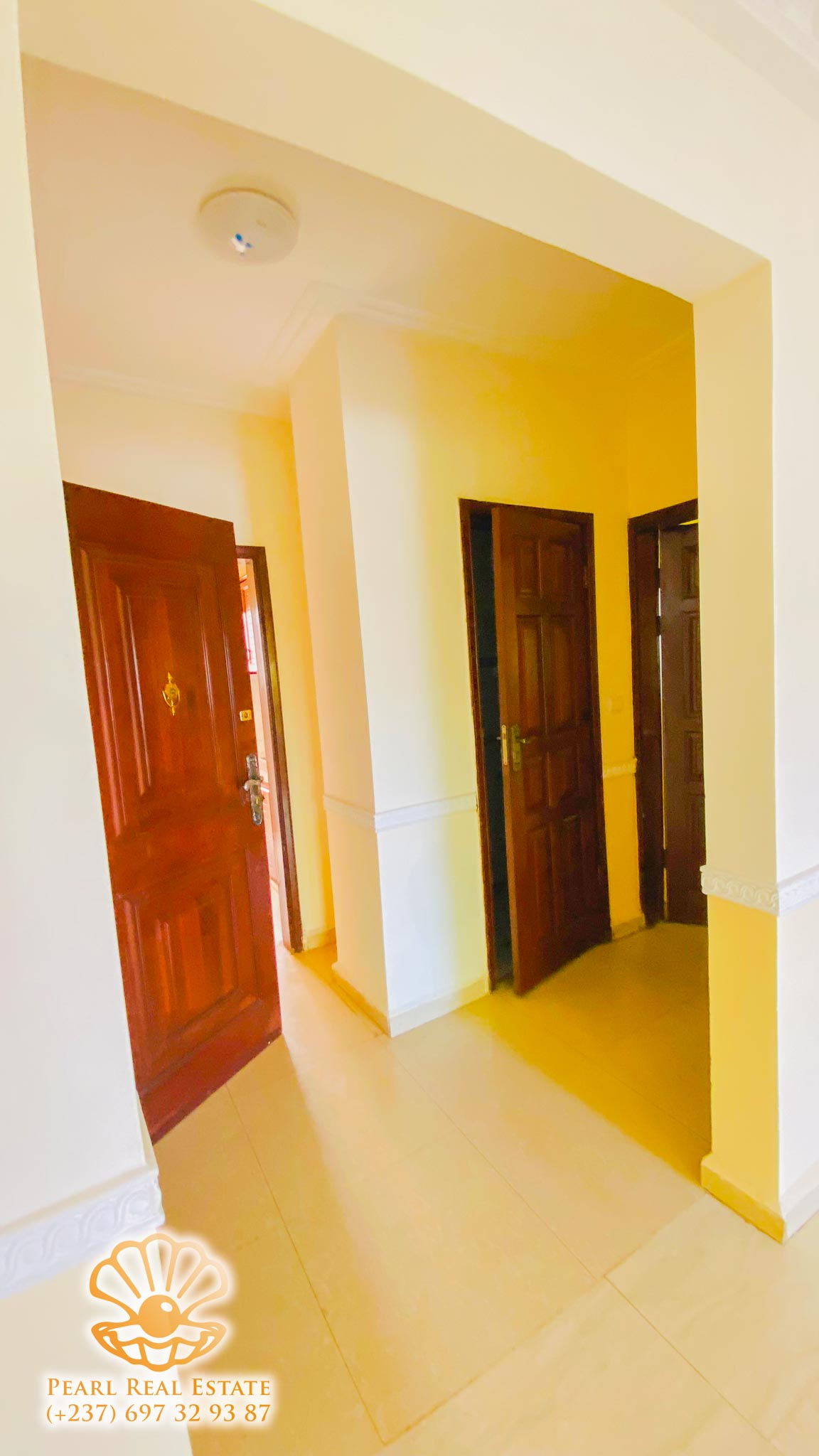 Appartement à louer - Yaoundé, Abome, Vallée Bastos - 1 salon(s), 2 chambre(s), 1 salle(s) de bains - 600 000 FCFA / mois