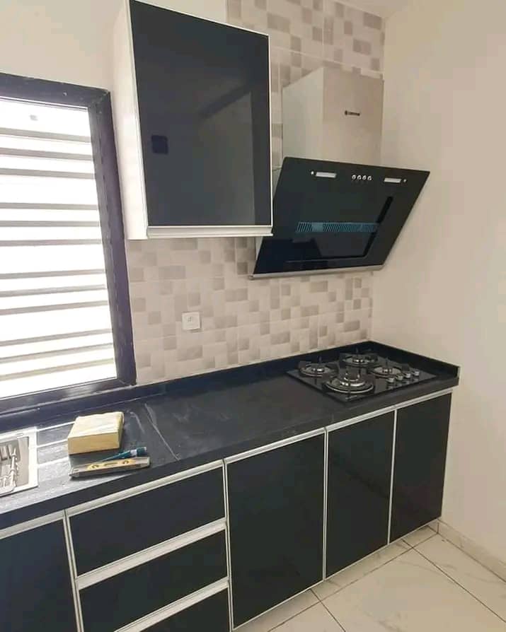 Maison (Duplex) à vendre - Yaoundé, Olembe, Derrière  stade olembe - 1 salon(s), 4 chambre(s), 3 salle(s) de bains - 85 000 000 FCFA