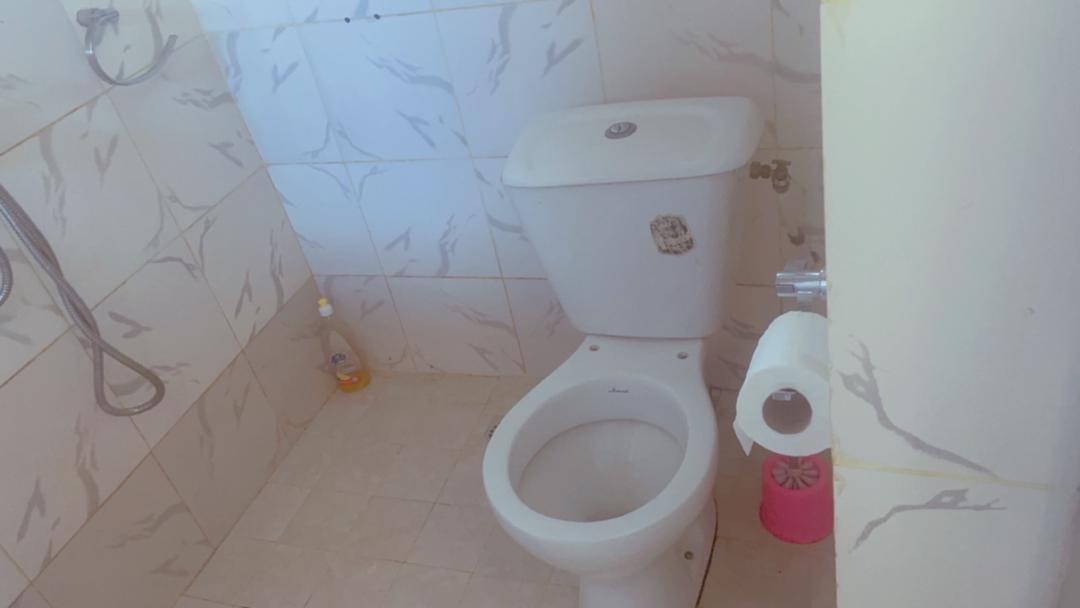 Chambre à louer - Yaoundé, Bastos, GOLF  prix a la   nuitée - 25 000 FCFA / mois