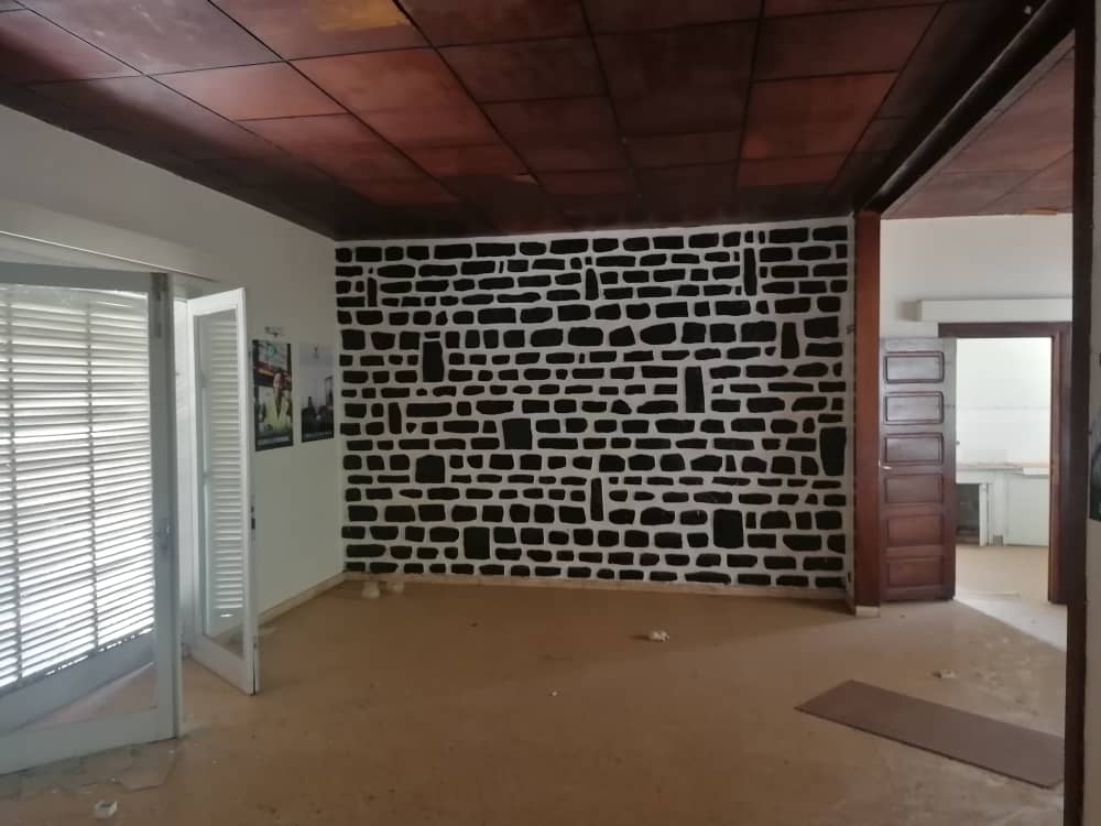 Bureau à louer à Yaoundé, Nkol-Eton, Nkoleton - 1000 m2 - 900 000 FCFA