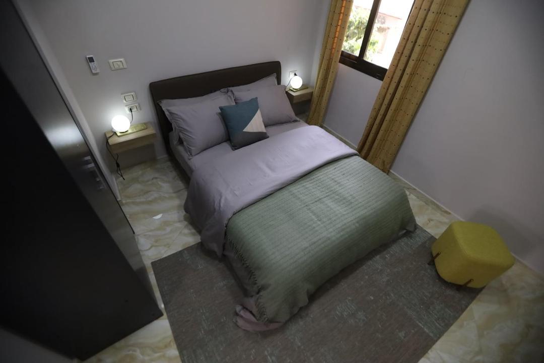 Apartment to rent - Yaoundé, Bastos, Bastos (studio meublé 100 .000 CFA à la nuitée) - 1 living room(s), 1 bedroom(s), 2 bathroom(s) - 2 500 000 FCFA / month