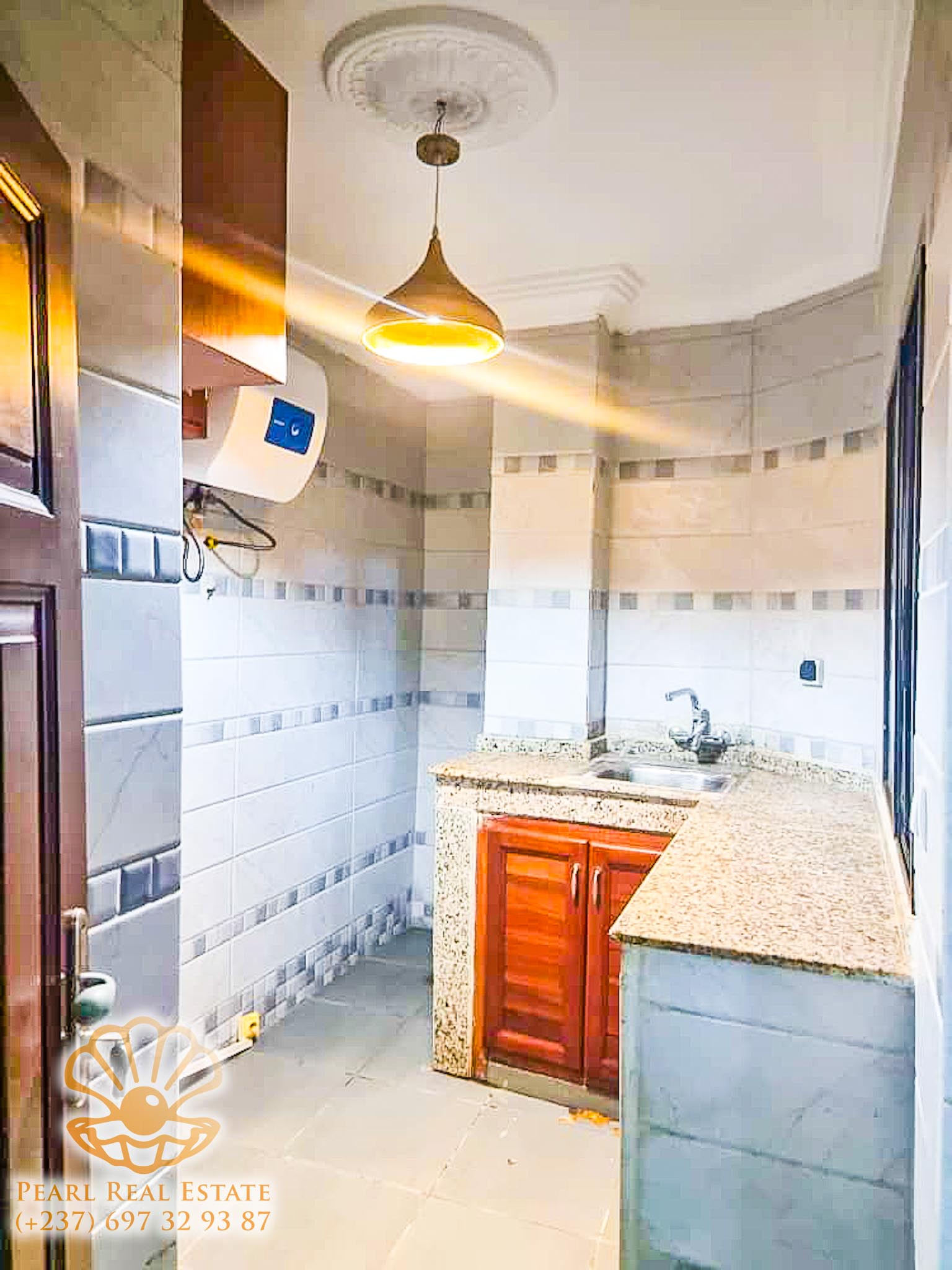 Appartement à louer - Yaoundé, Ngousso, Transformateur - 1 salon(s), 2 chambre(s), 1 salle(s) de bains - 150 000 FCFA / mois
