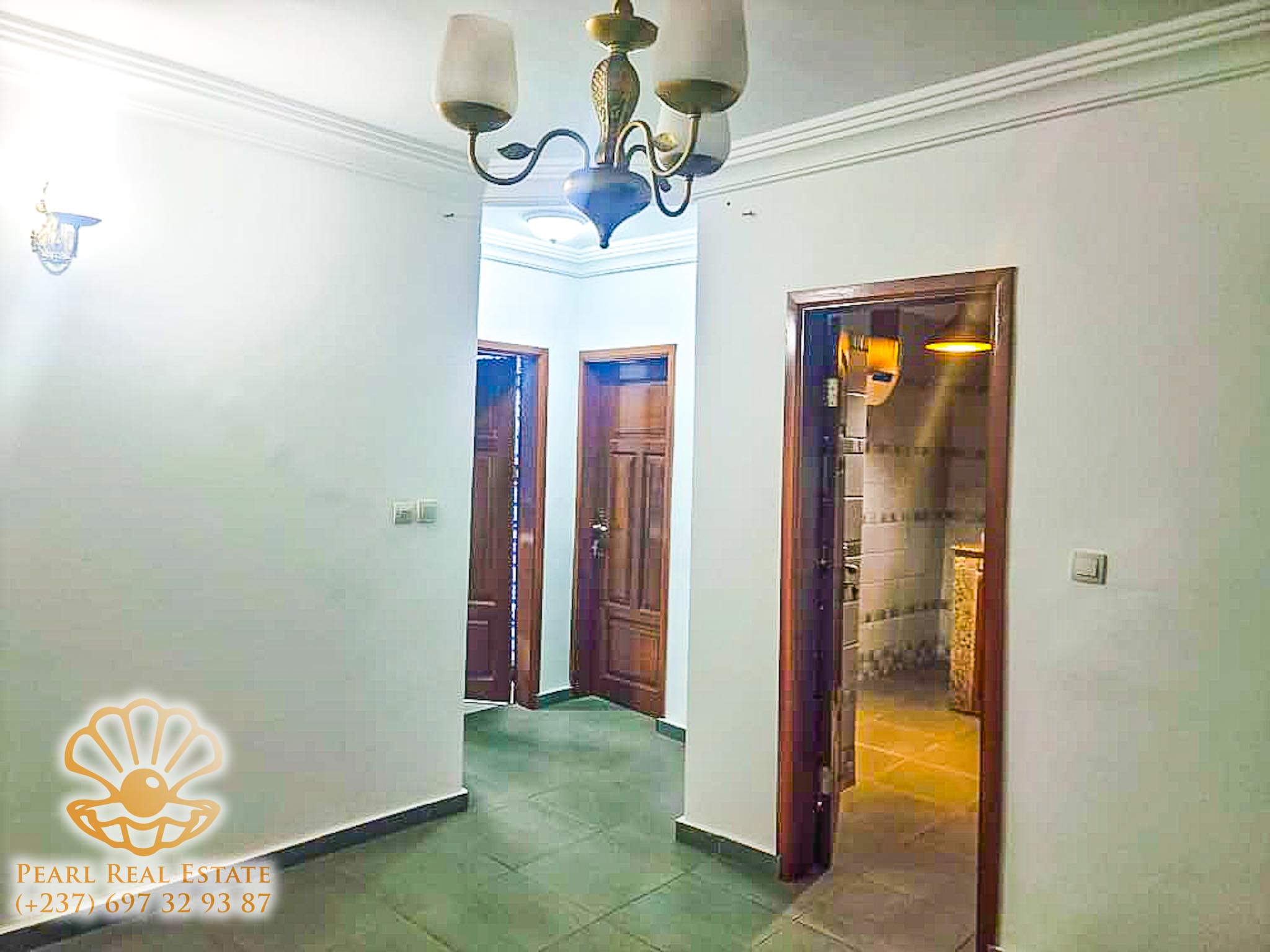 Appartement à louer - Yaoundé, Ngousso, Transformateur - 1 salon(s), 2 chambre(s), 1 salle(s) de bains - 150 000 FCFA / mois
