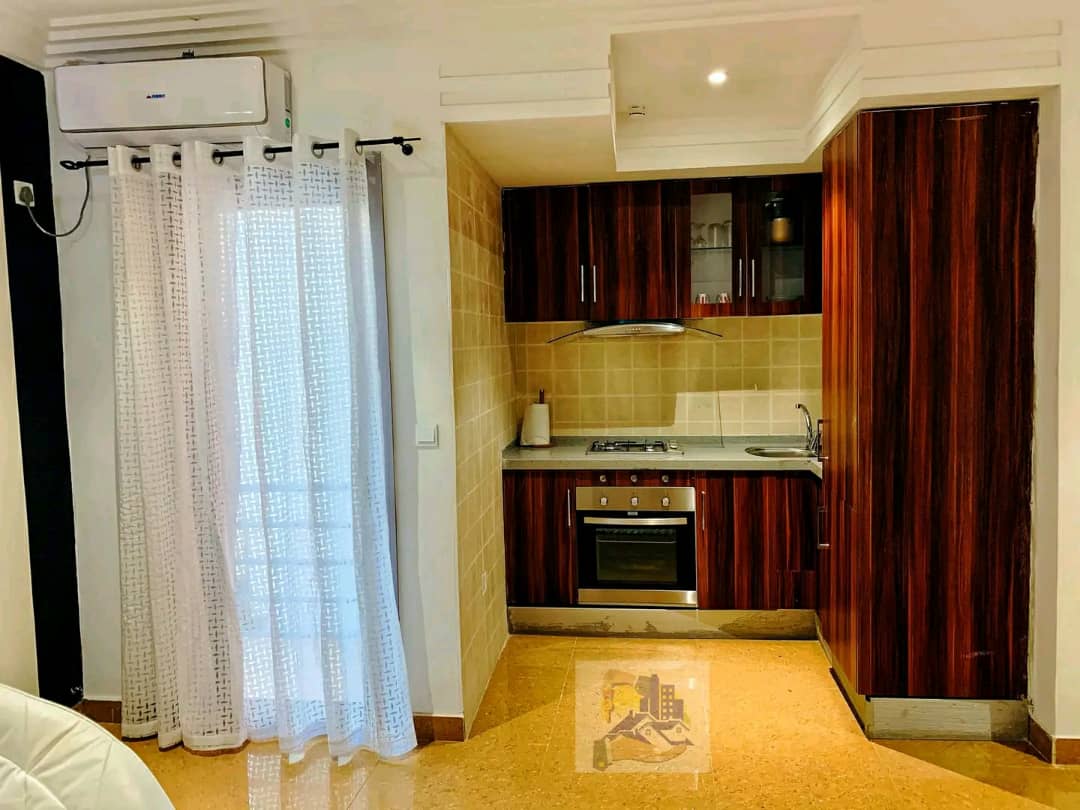 Apartment to rent - Yaoundé, Bastos, Bastos - 1 living room(s), 1 bedroom(s), 2 bathroom(s) - 1 000 000 FCFA / month