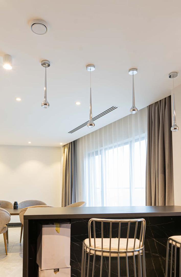 Apartment to rent - Yaoundé, Bastos, Bastos - 1 living room(s), 3 bedroom(s), 4 bathroom(s) - 2 500 000 FCFA / month