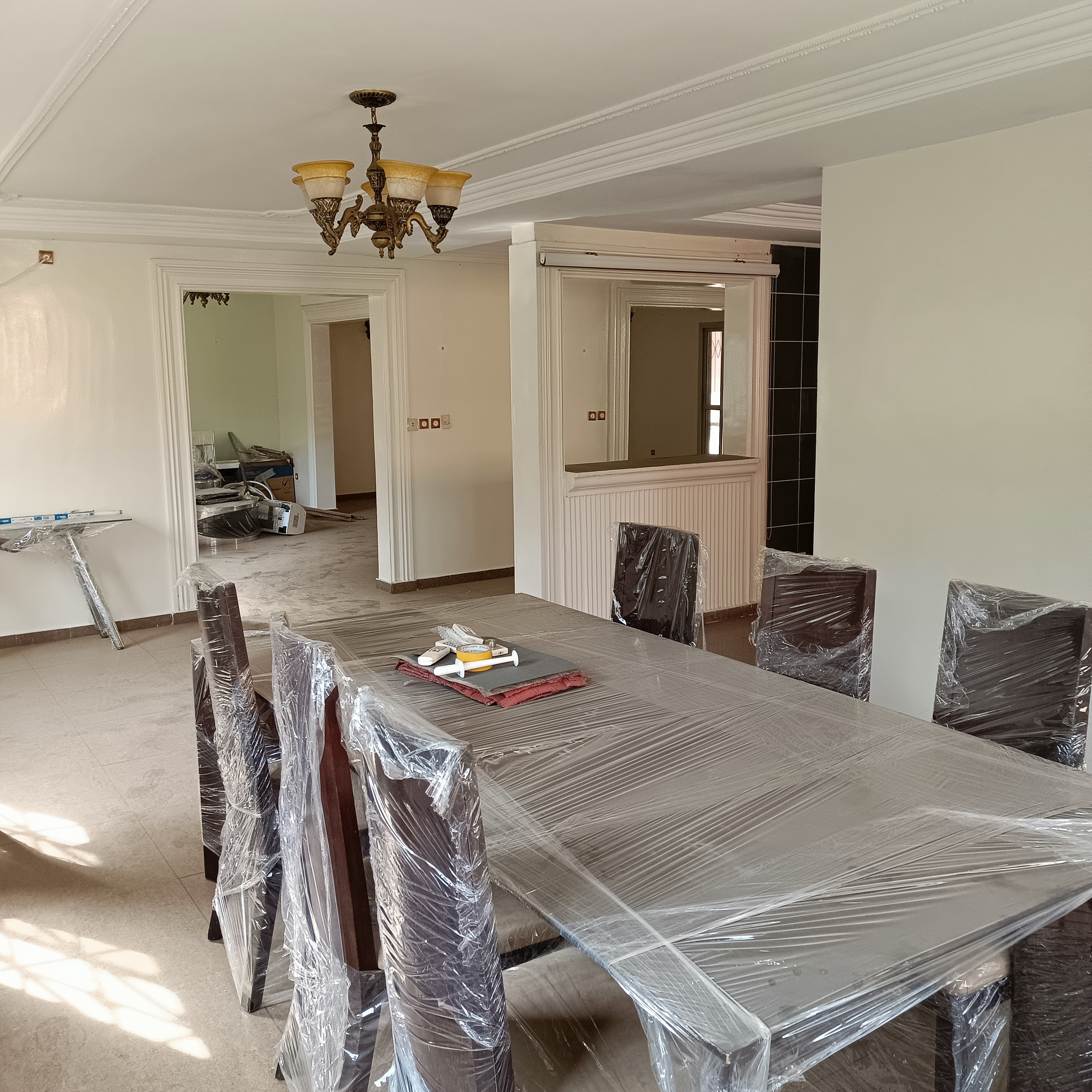 Office to rent at Yaoundé, Bastos, Bastos - 500 m2 - 2 500 000 FCFA