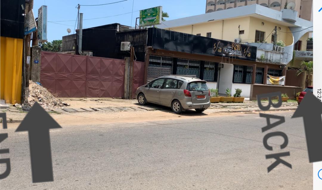 Land for sale at Douala, Akwa I, Très bon terrain à  vendre à  akwa derrière parfait garden - 1059 m2 - 75 000 000 FCFA