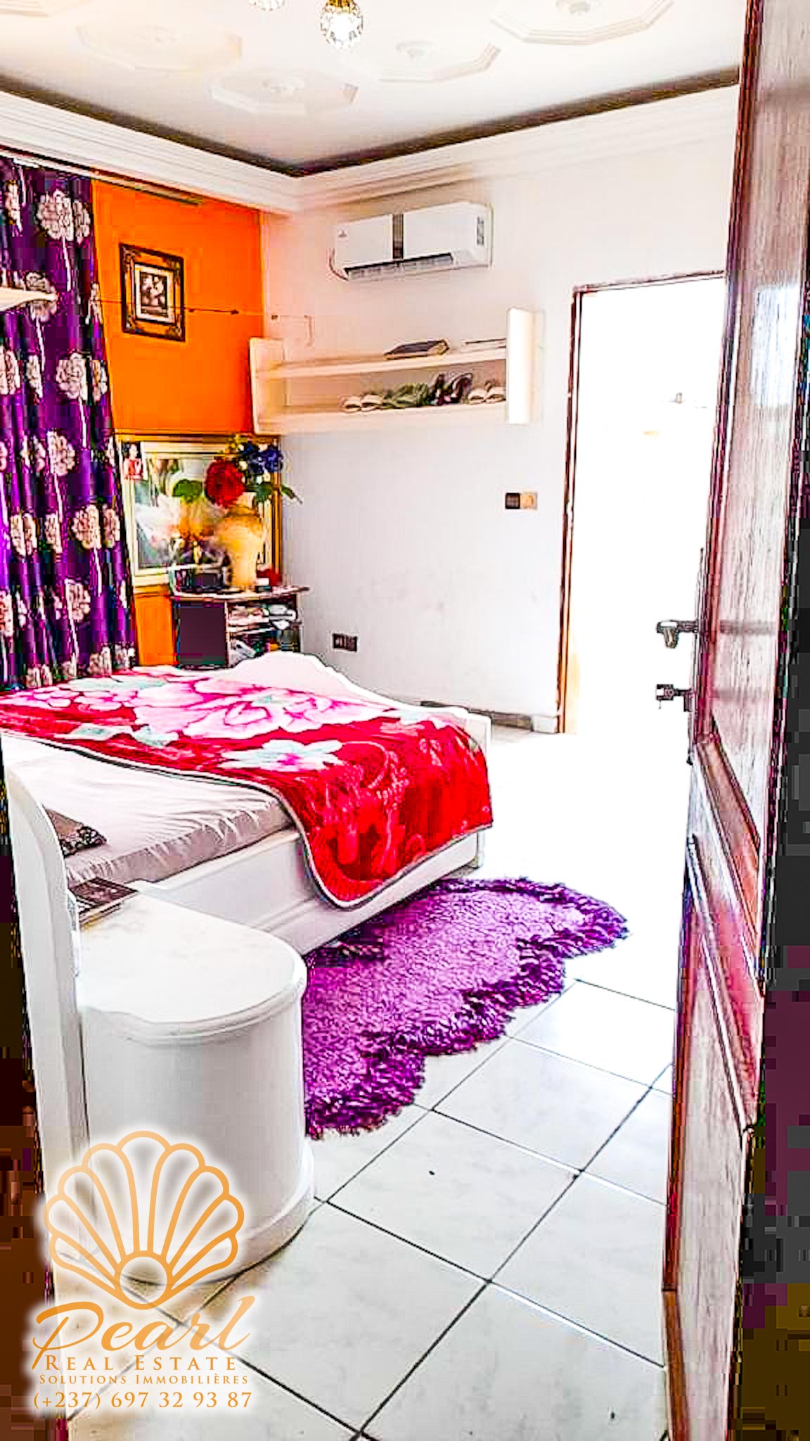 Maison (Duplex) à louer - Yaoundé, Nkolfoulou, Nkolfoulou - 2 salon(s), 5 chambre(s), 4 salle(s) de bains - 500 000 FCFA / mois