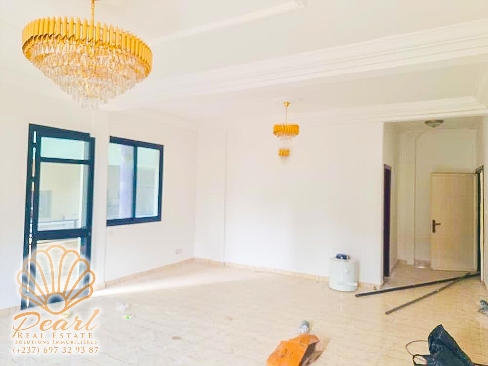 Apartment to rent - Yaoundé, Ngousso, Omnisports - 1 living room(s), 3 bedroom(s), 4 bathroom(s) - 375 000 FCFA / month