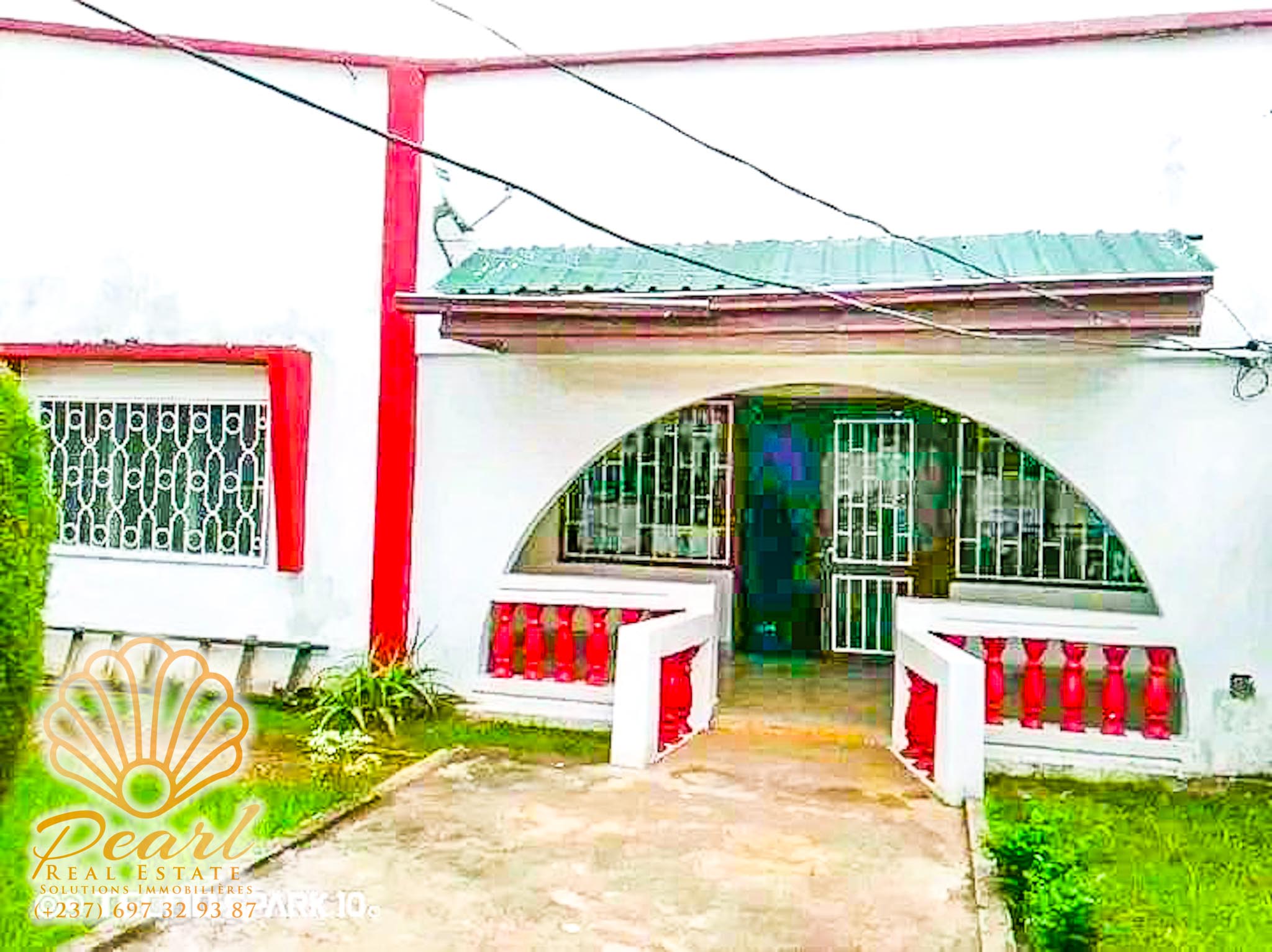 Maison (Villa) à louer - Yaoundé, Ngousso, Omnisports - 1 salon(s), 3 chambre(s), 2 salle(s) de bains - 400 000 FCFA / mois
